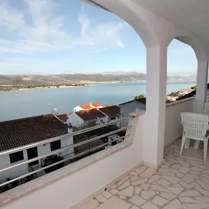 Maja - Sea View Apartament Trogir